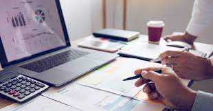 Dubai's Annual Financial Compliance Checklist